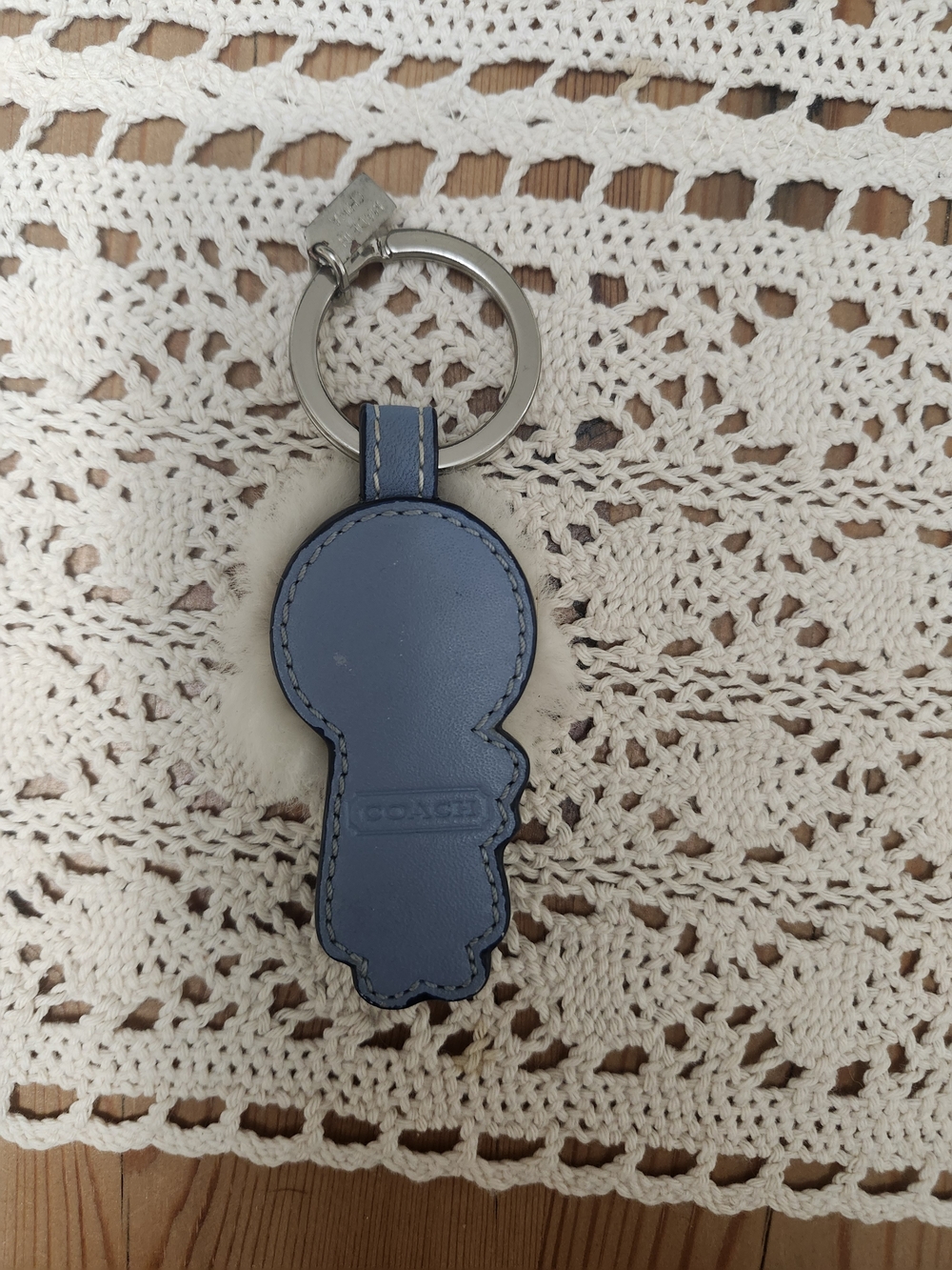 Coach Eskimo Keychain Charm - Picture 3 of 3